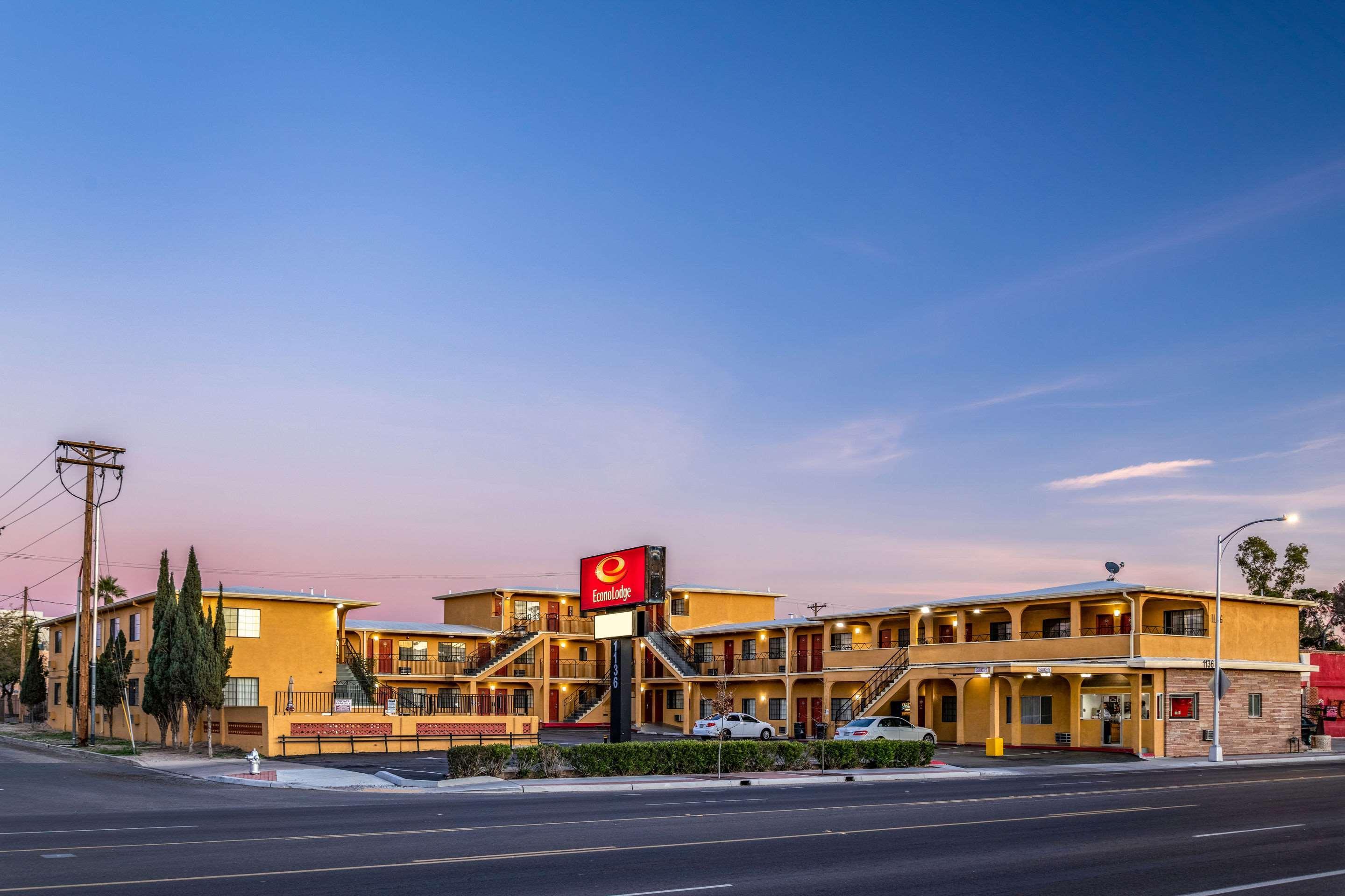טוסון Econo Lodge University מראה חיצוני תמונה